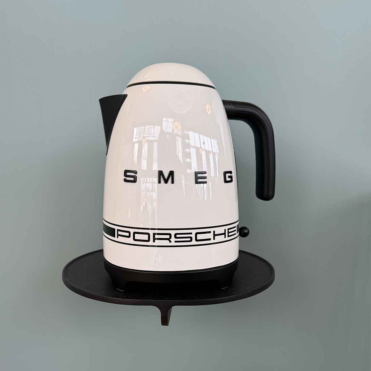 smeg-vattenkokare-w-demo Porsche x SMEG Vattenkokare Carrara White