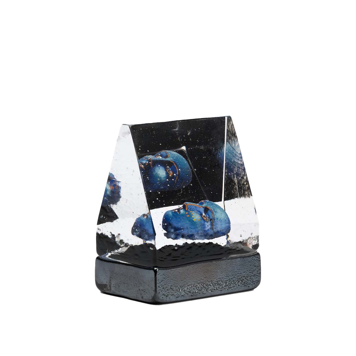 kosta boda black elements house of mystery blue 1